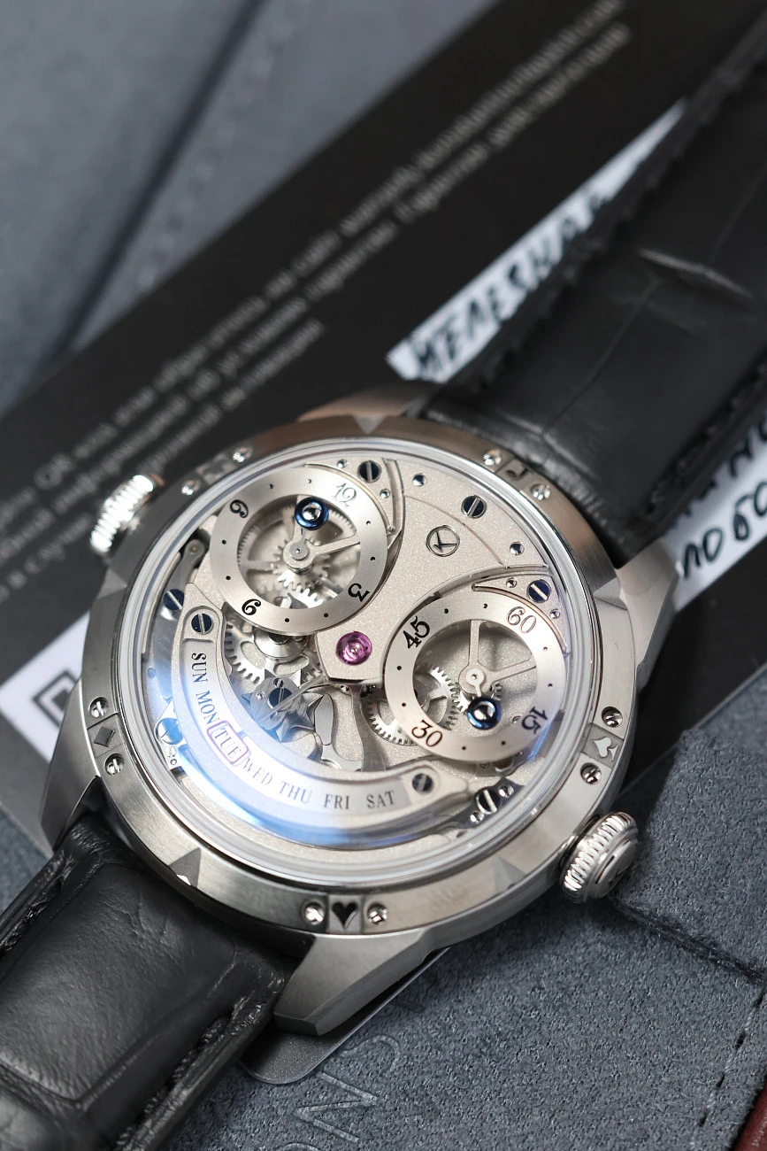 Часы Konstantin Chaykin (Константин Чайкин)  Джокер Стальная Маска  железная маска