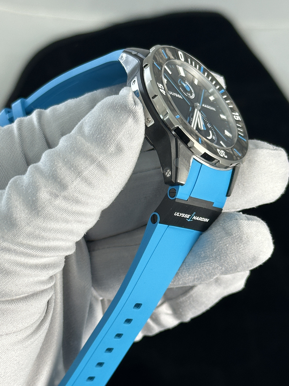 Часы Ulysse N  Diver Net Azure 44Mm  1183-170-2B/3A