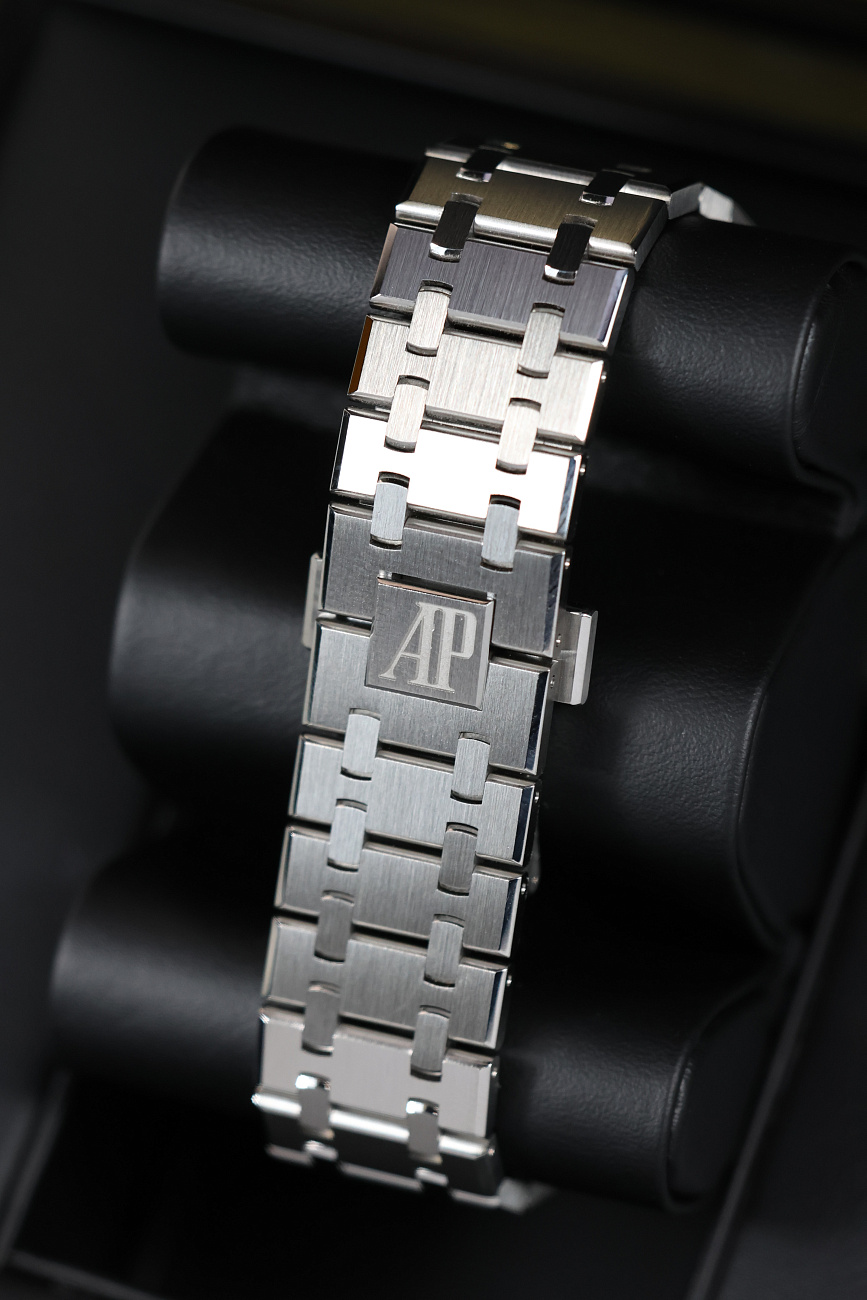 Часы Audemars Piguet  Royal Oak 41mm Selfwinding Grey Dial  15510ST.OO.1320ST.10