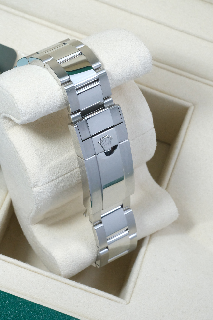 Часы Rolex  Cosmograph Daytona Steel White Dial  126500-0001