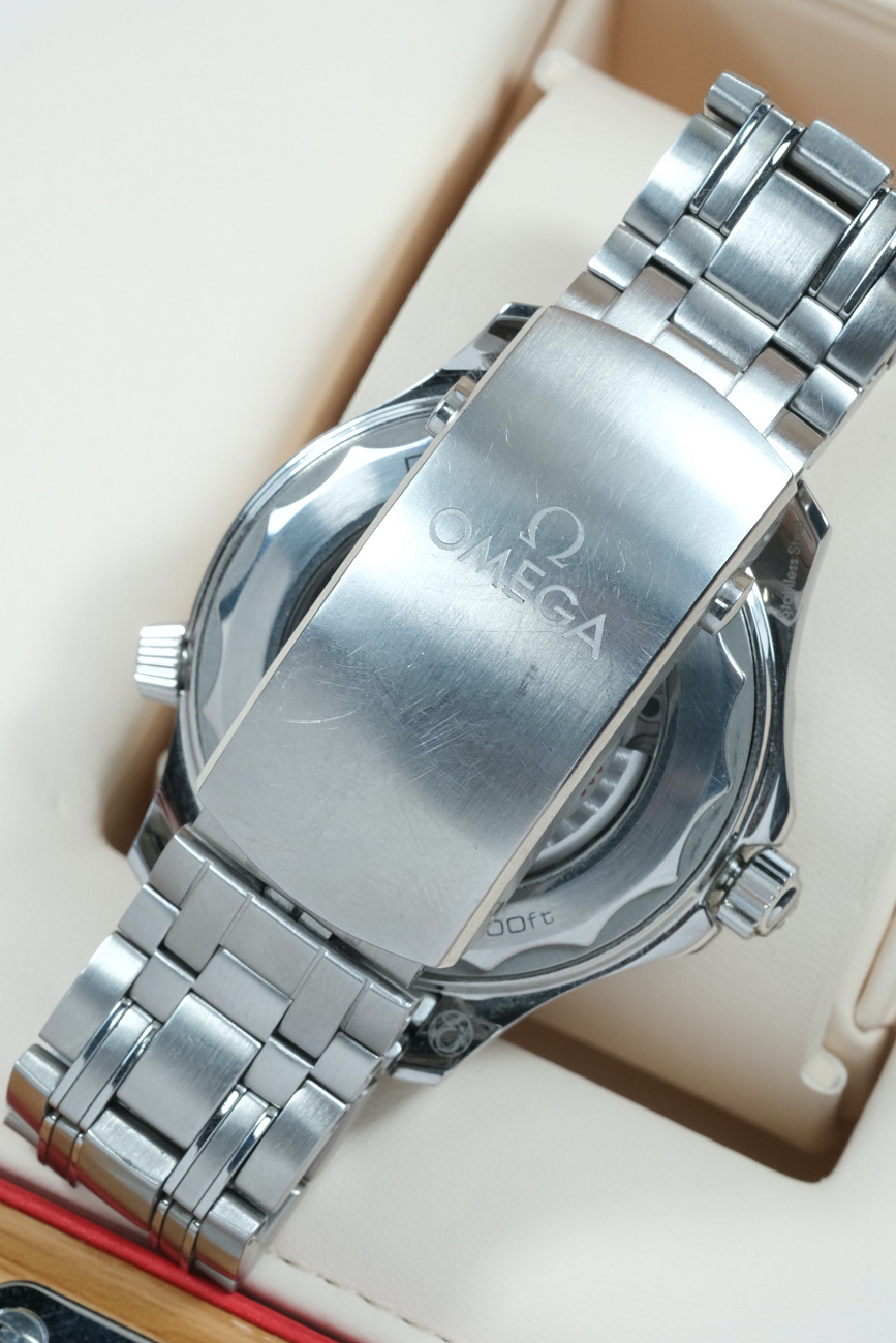 Часы Omega  Seamaster Diver 300M Co‑Axial Master Chronometer 42 Mm  210.30.42.20.06.001