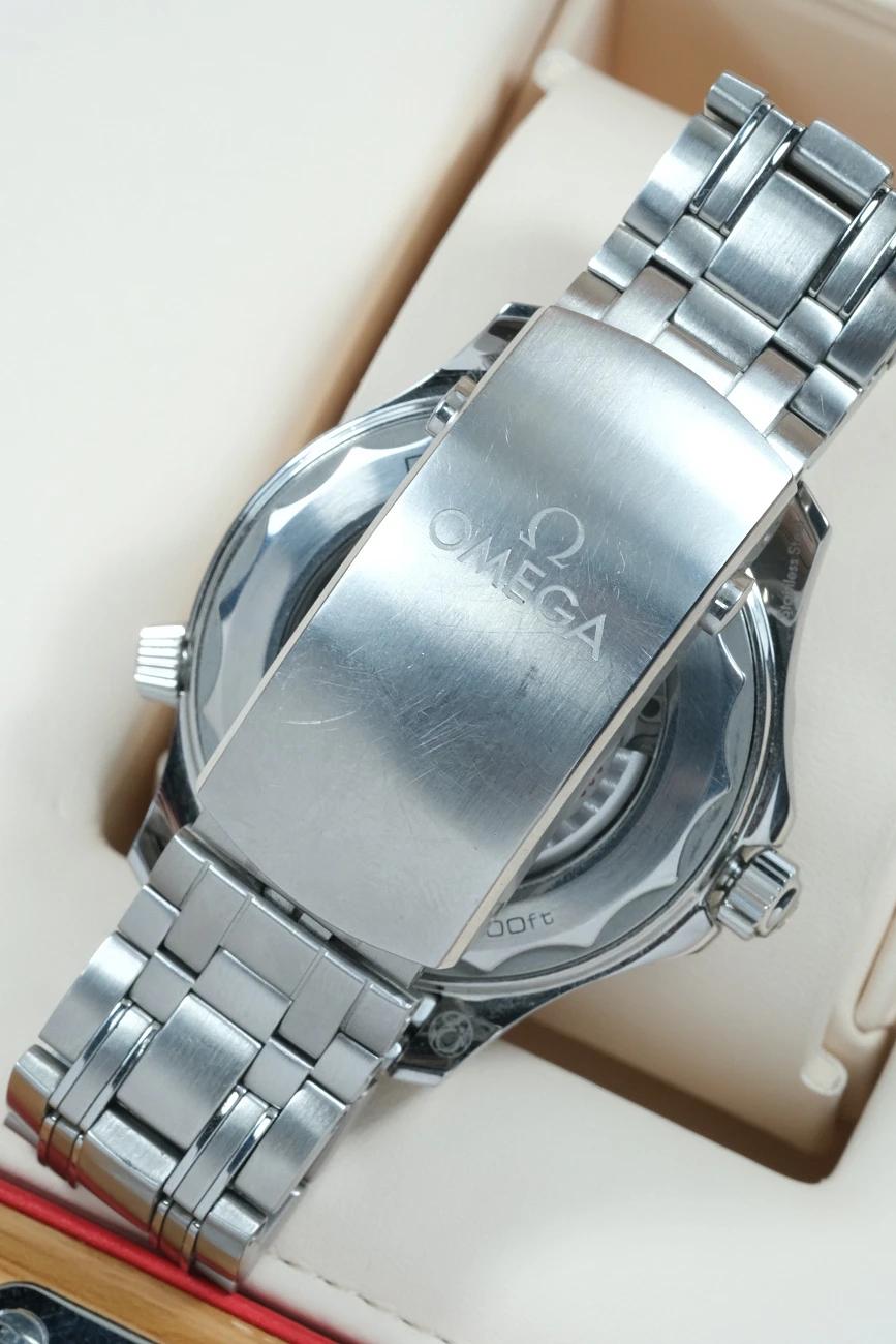 Часы Omega  Seamaster Diver 300M Co‑Axial Master Chronometer 42 Mm  210.30.42.20.06.001