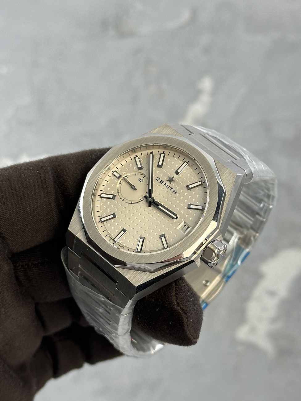 Часы Zenith  Defy Skyline White Dial  03.9300.3620/01.I001