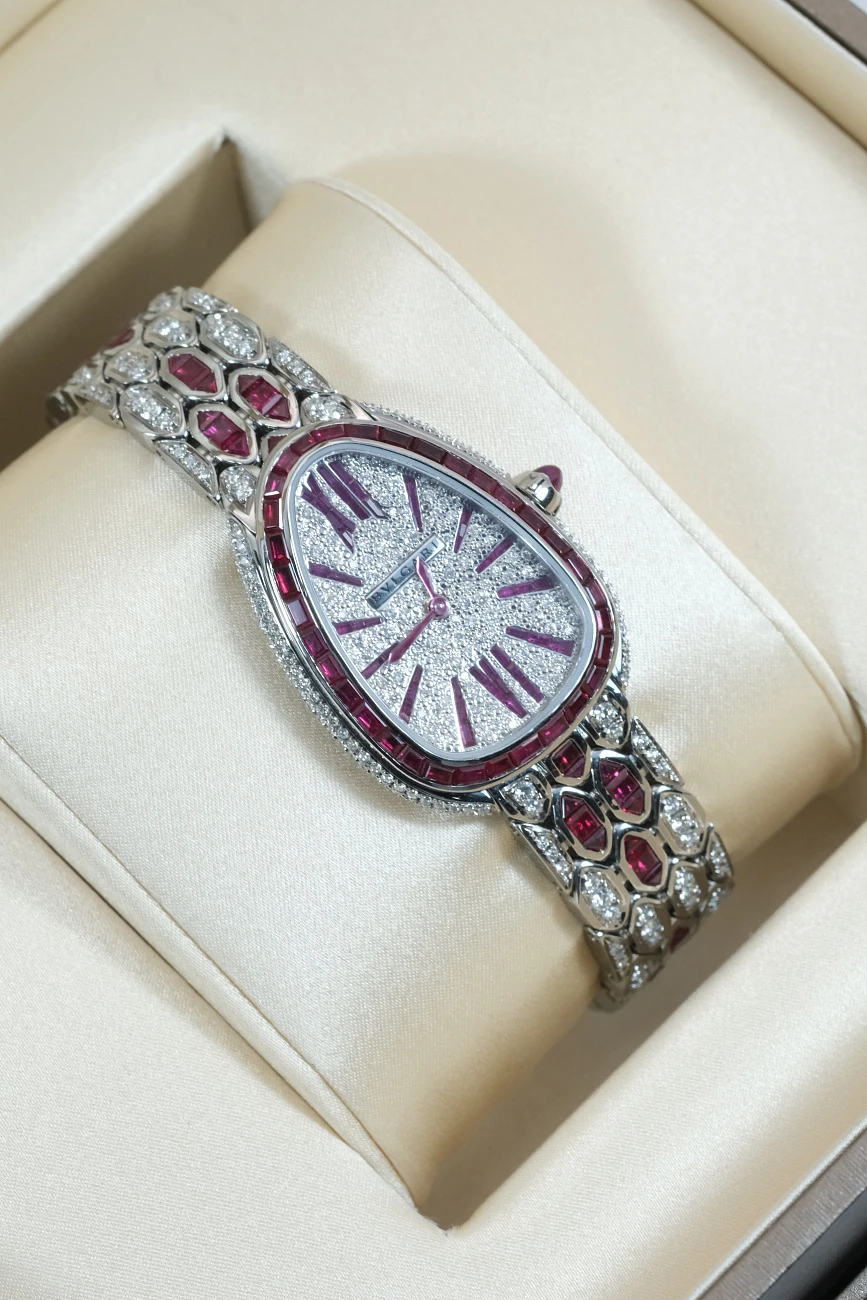 Часы Bvlgari  Serpenti Seduttori Custom Diamonds &amp; Ruby  103937