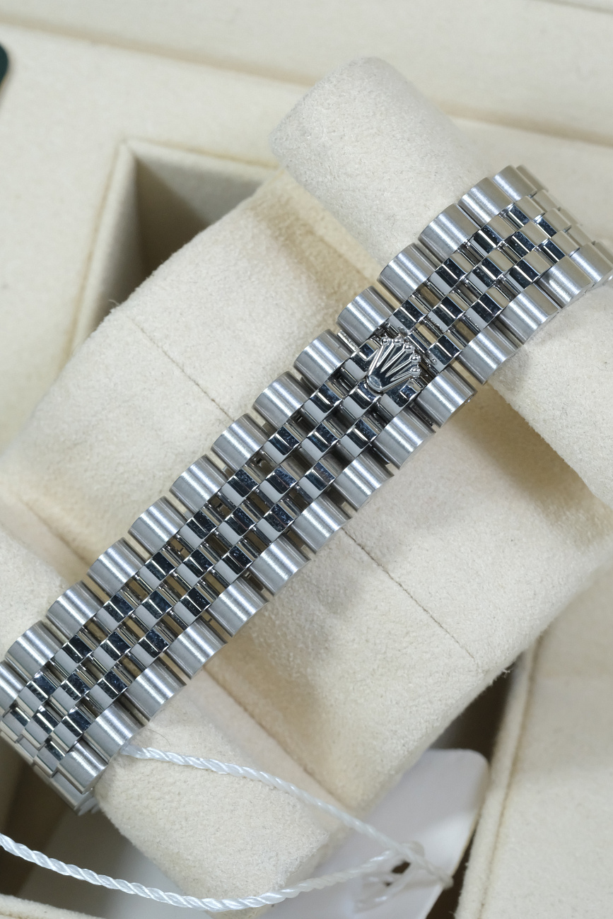 Часы Rolex  Datejust Datejust 31Mm Steel And White Gold  278384RBR