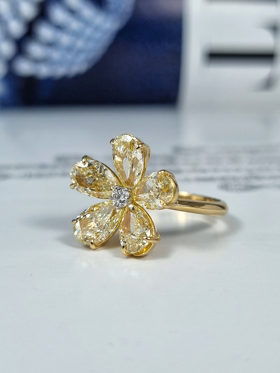 Украшение GIA  Кольцо с бриллиантами 5,09 ct.    