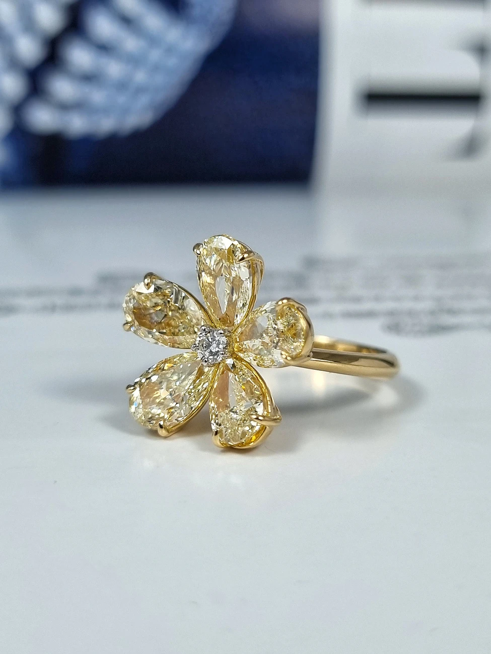 Украшение GIA  Кольцо с бриллиантами 5,09 ct.    