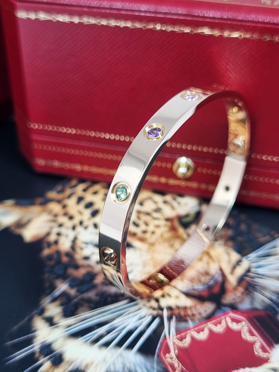 Cartier в наличии в Москве в &quot;Мануфактуре&quot;! 