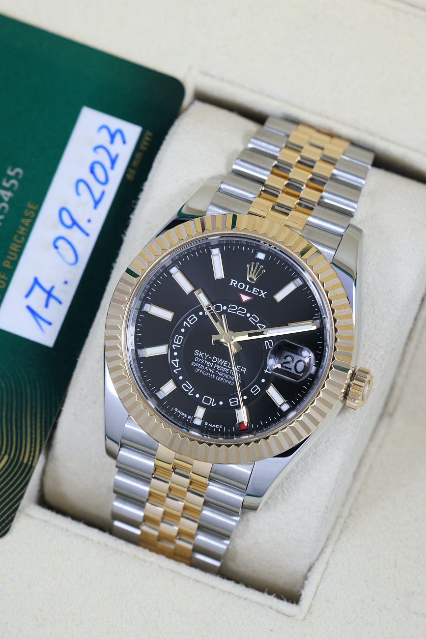 Часы Rolex  Sky-Dweller 42Mm Steel And Yellow Black Dial  336933