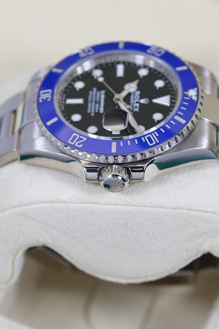 Часы Rolex  Oyster Perpetual White Gold Submariner Date  126619LB