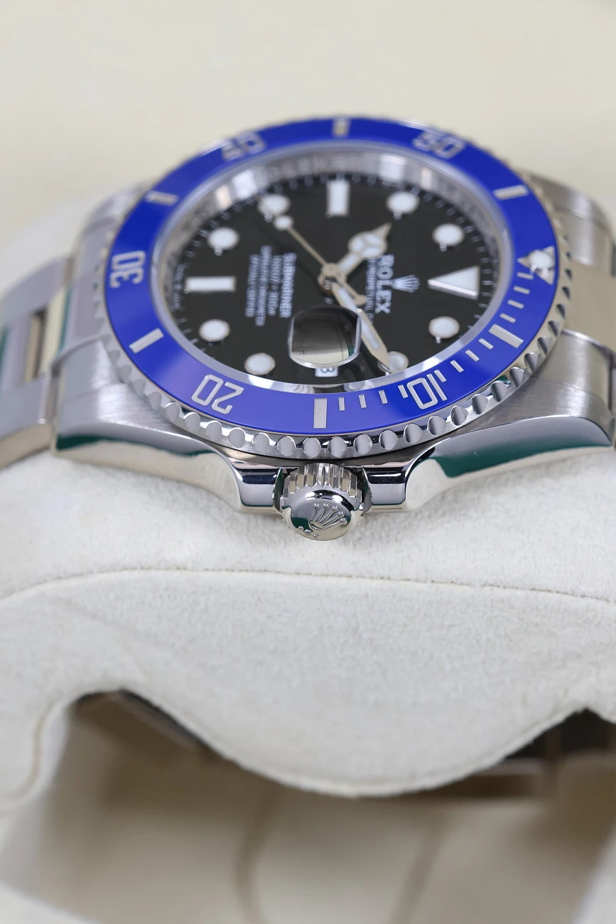 Часы Rolex  Oyster Perpetual White Gold Submariner Date  126619LB