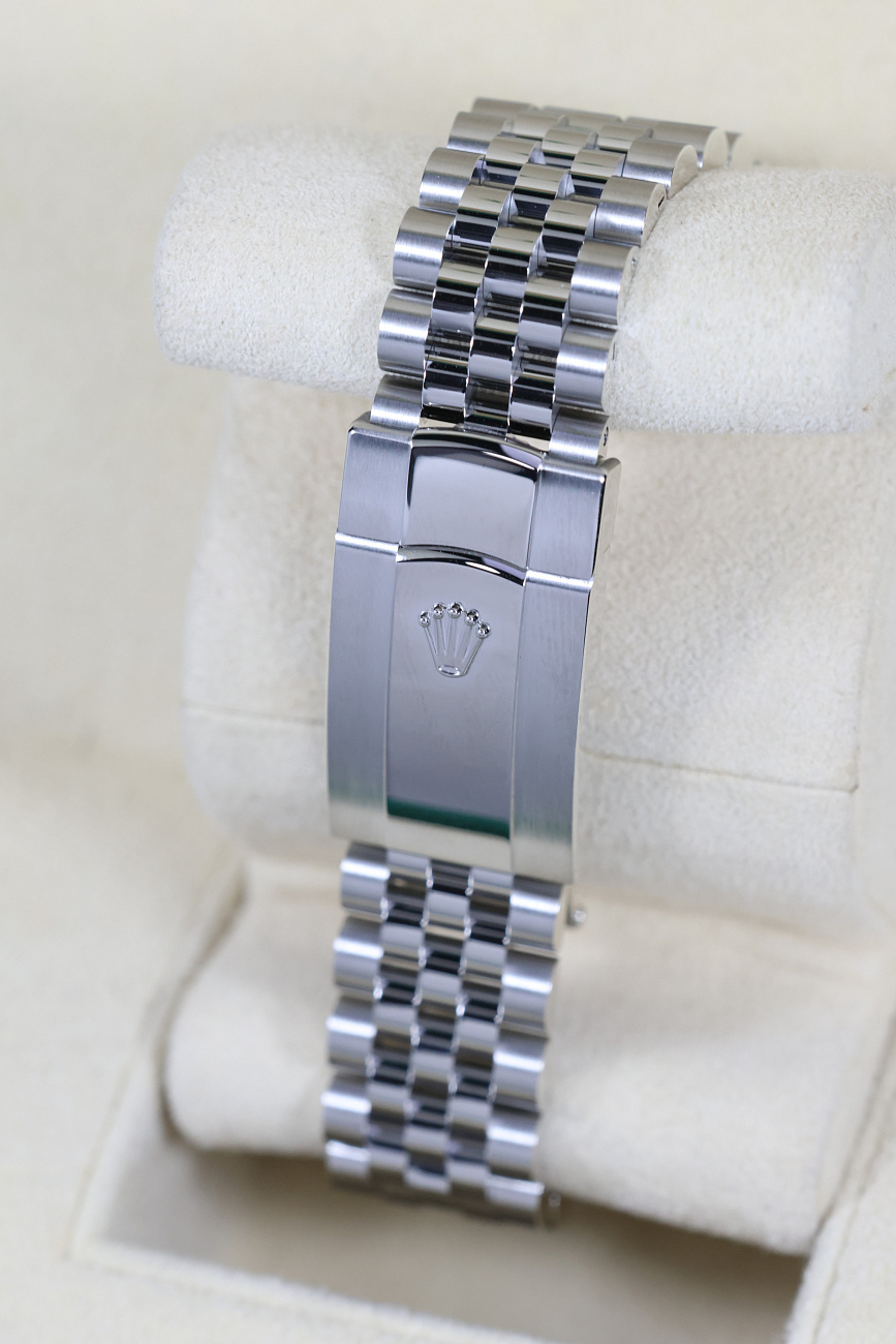 Часы Rolex  Datejust 41Mm Blue Roman  126334-0038
