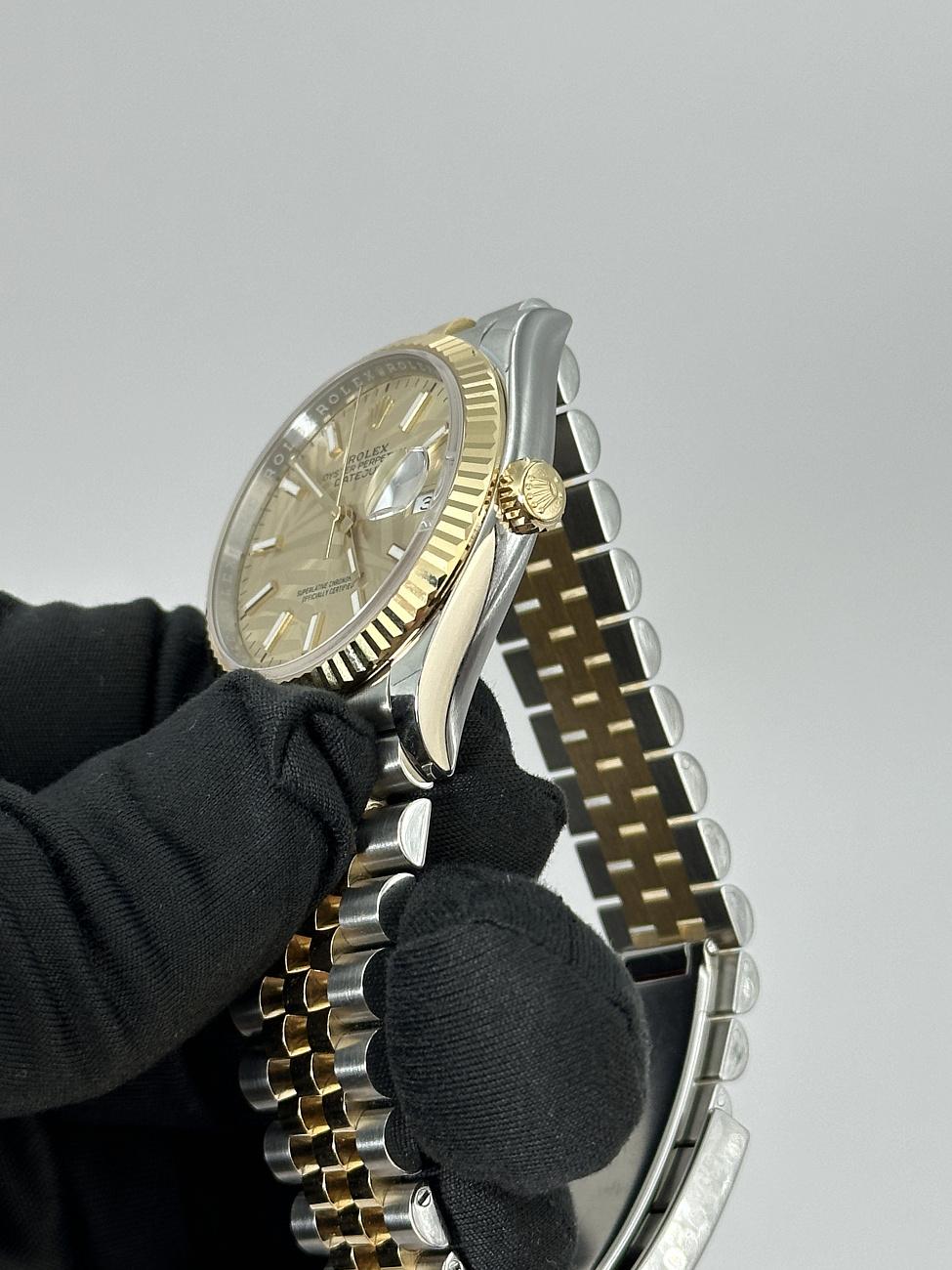 Часы Rolex  Datejust 36Mm Steel & Yellow Gold Palm Motif  126233