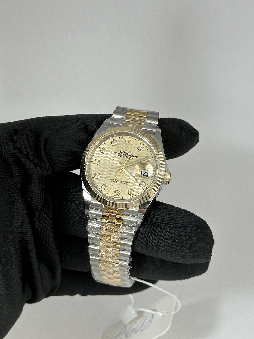 Часы Rolex  Datejust 36Mm Steel & Yellow Gold Motif Dial Diamond Index  126233