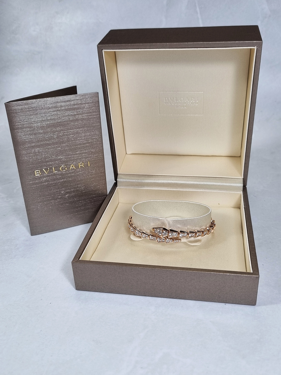Bvlgari в наличии в Москве в &quot;Мануфактуре&quot;! 