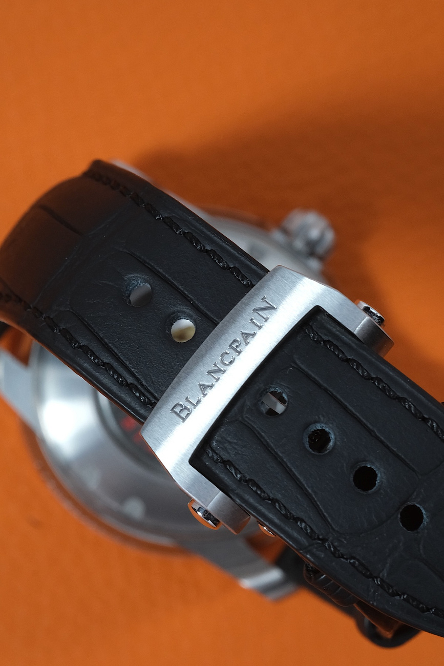 Часы Blancpain  L-Evolution R Grande Date  0R10 1103 53B