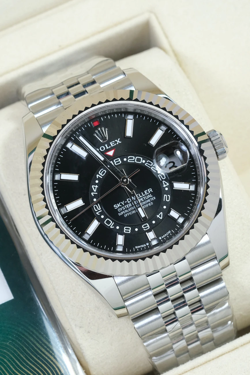 Часы Rolex  Sky-Dweller Steel Black Dial  336934