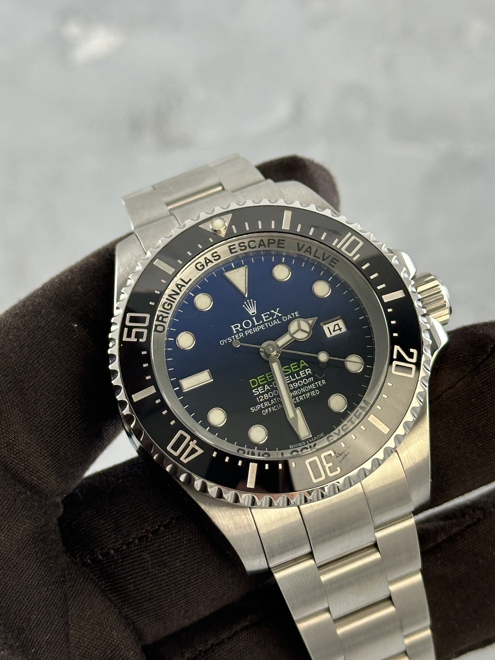 Часы Rolex  Sea Dweller 44Mm Deepsea D-Blue  116660