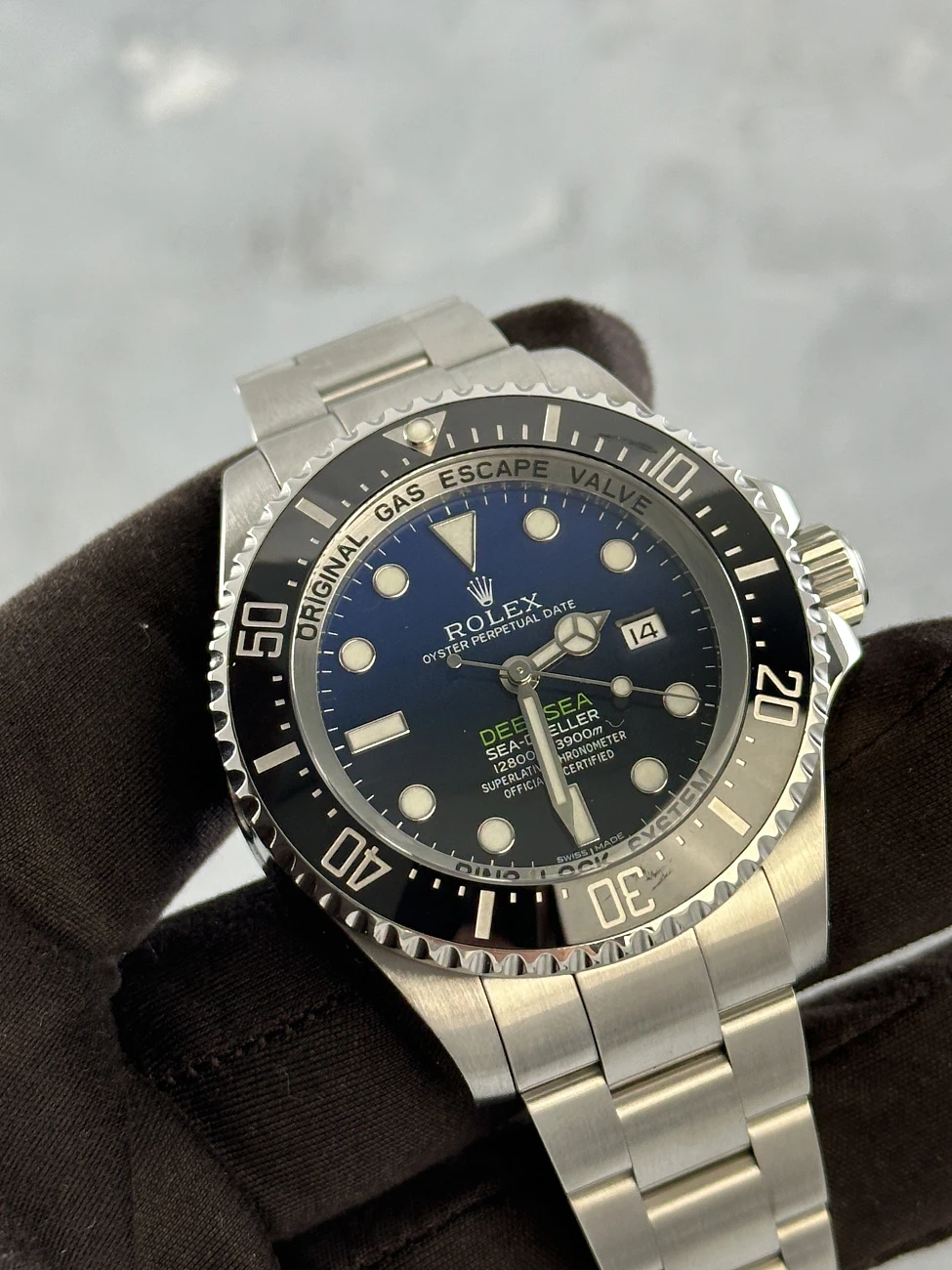 Часы Rolex  Sea Dweller 44Mm Deepsea D-Blue  116660