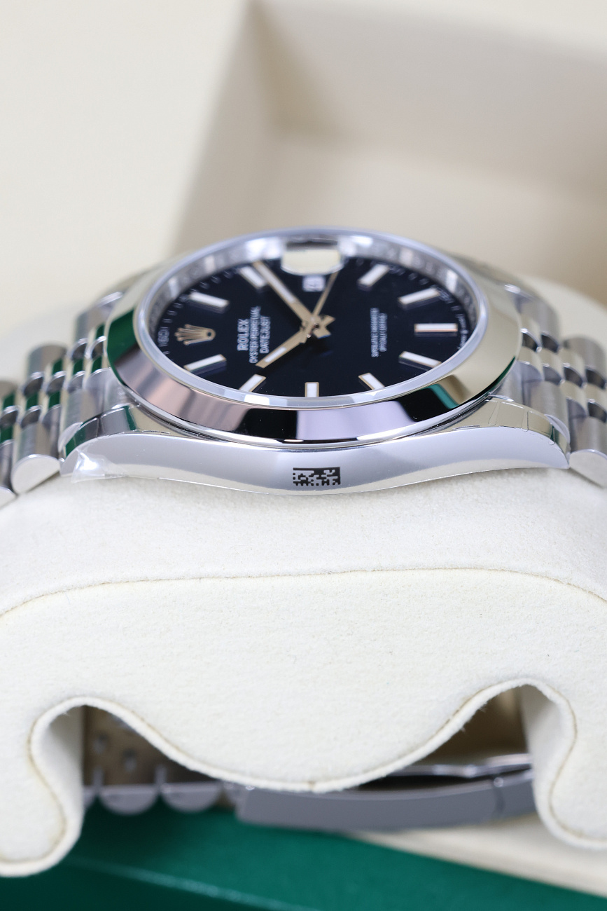 Часы Rolex  Oyster Perpetual Datejust 41 Mm Blue Sticks Jubilee  126300