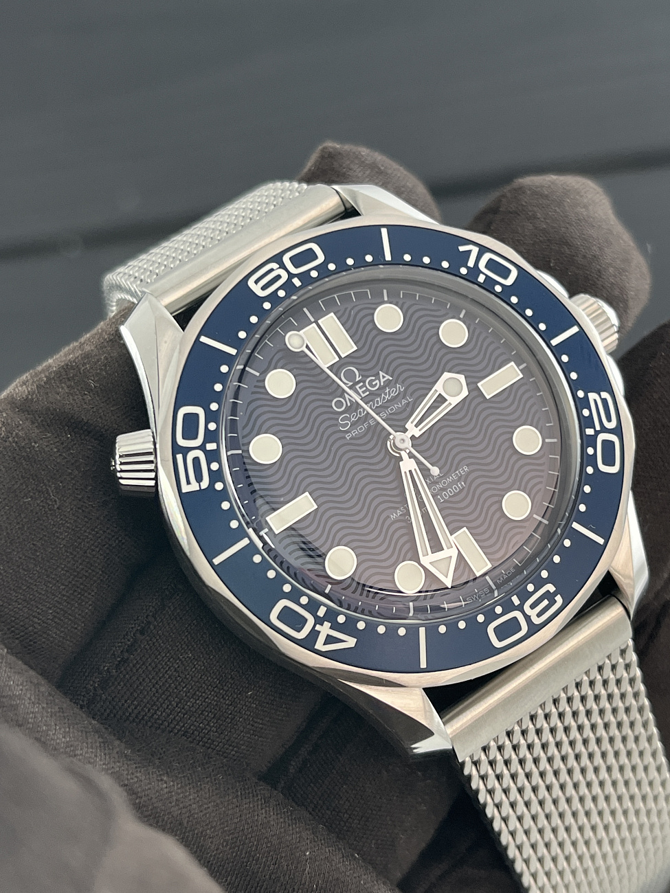 Часы Omega  Seamaster Diver 300M 42Mm Steel  210.30.42.20.03.002