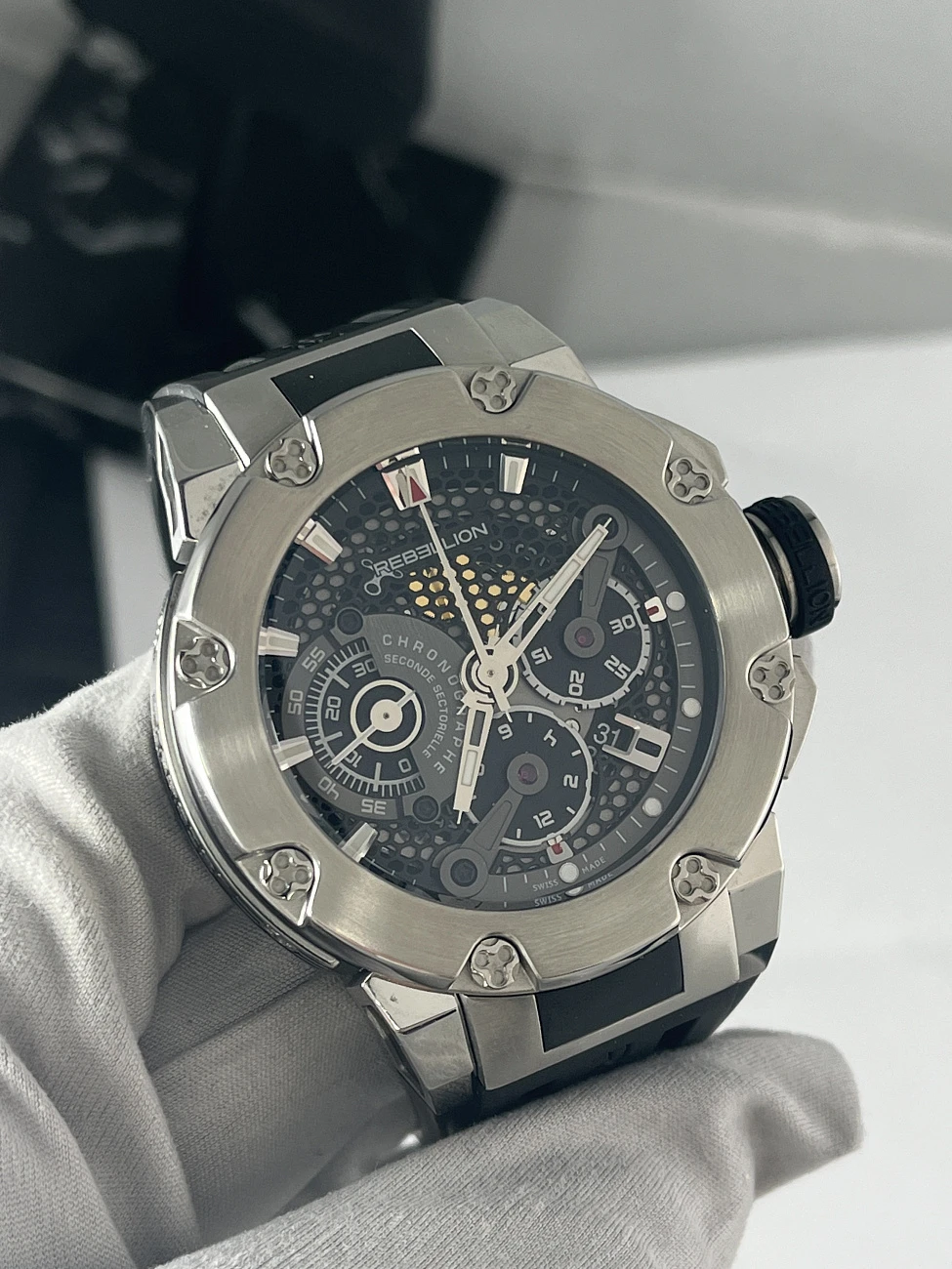 Часы Rebellion  Predator Chrono  