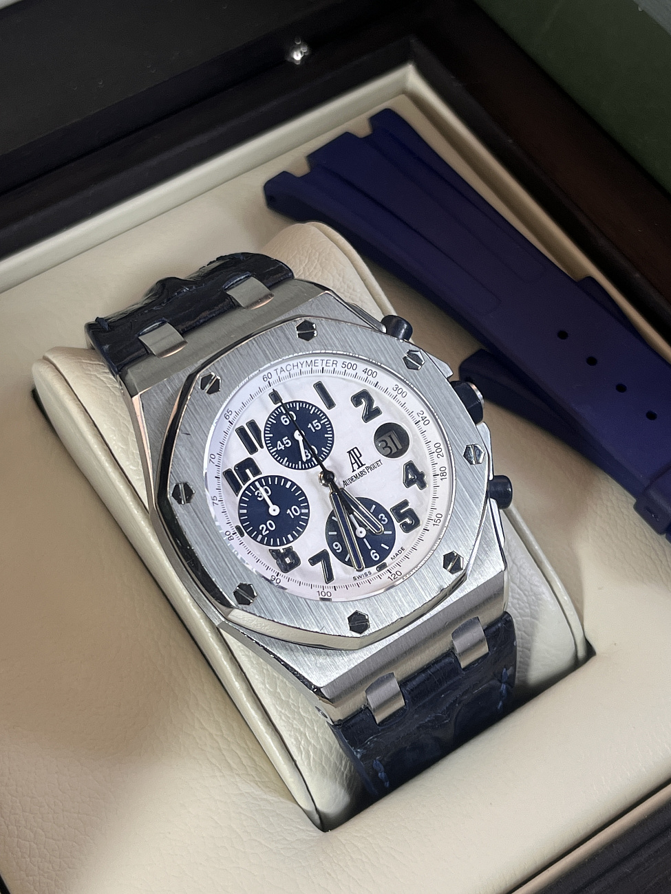 Часы Audemars Piguet  Royal Oak Offshore Navy Chronograph  26170ST.OO.D305CR.01