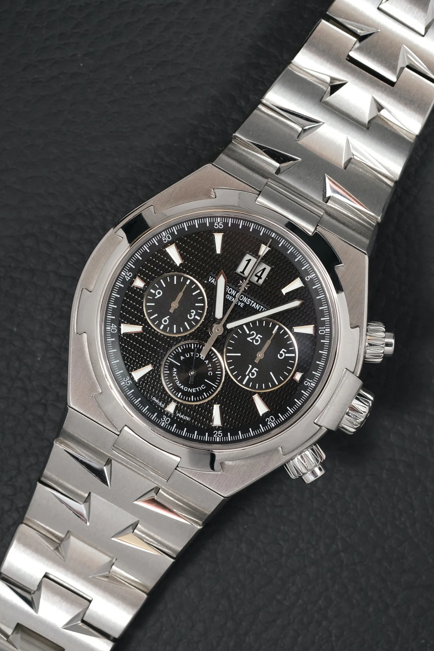 Часы Vacheron Constantin  Overseas Chronograph  49150/B01A-9097