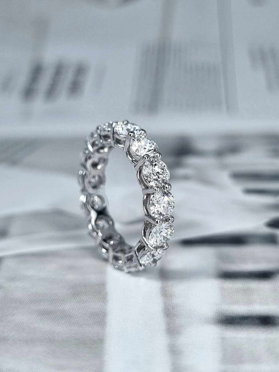 Украшение GIA  Eternity Ring 4,5 ct. D/VVS1 (3 Excellent, NONE)   