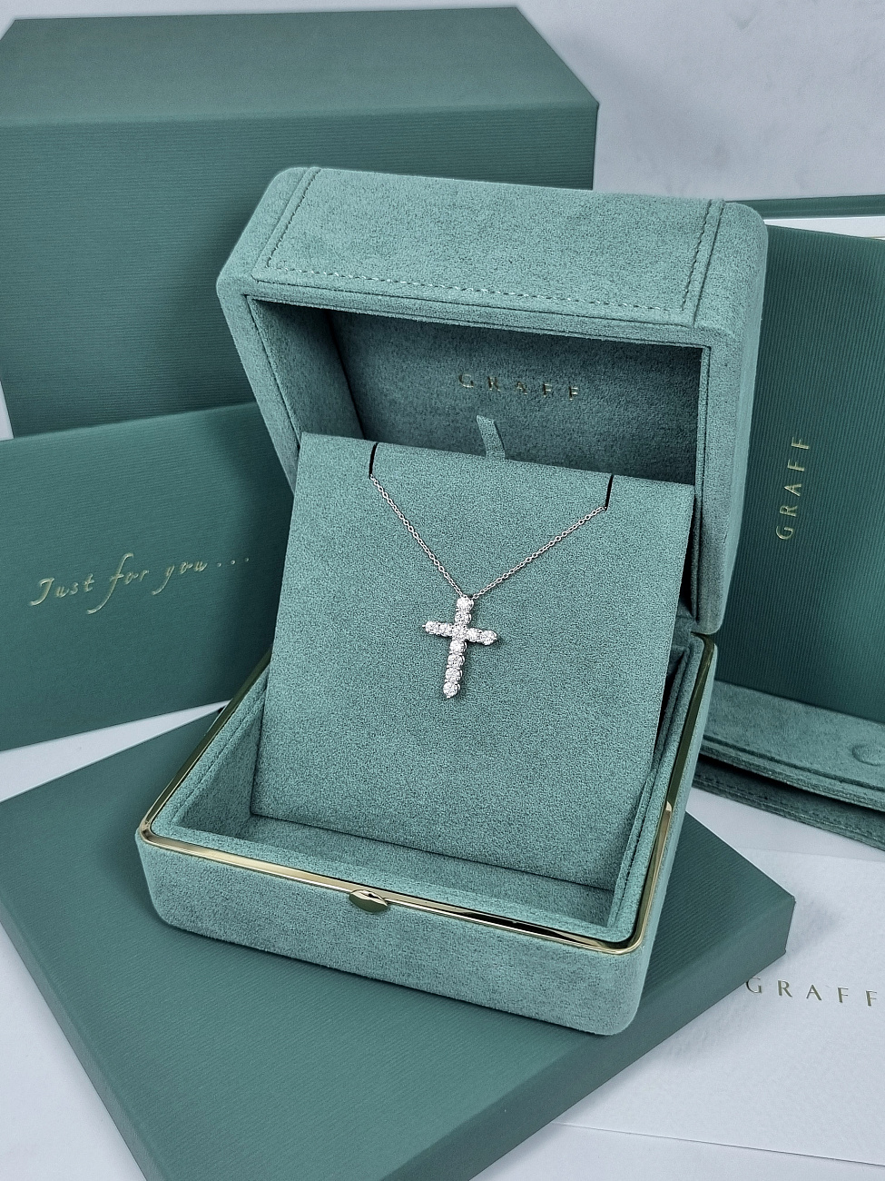 Украшение Graff  Cross Small Pendant  RGP007 