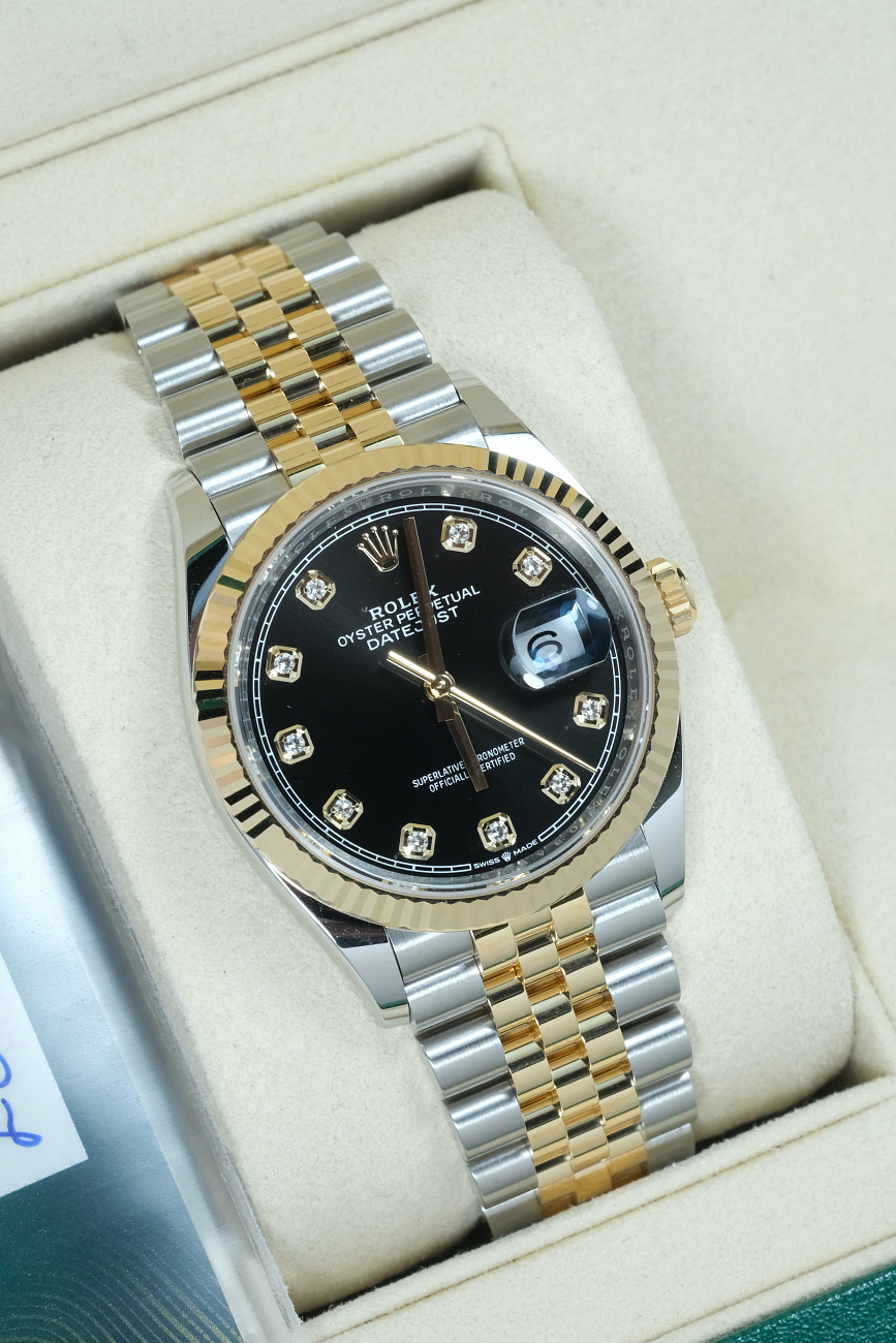 Часы Rolex  Oyster Perpetual Datejust 36 Mm Oystersteel And Yellow Gold  126233