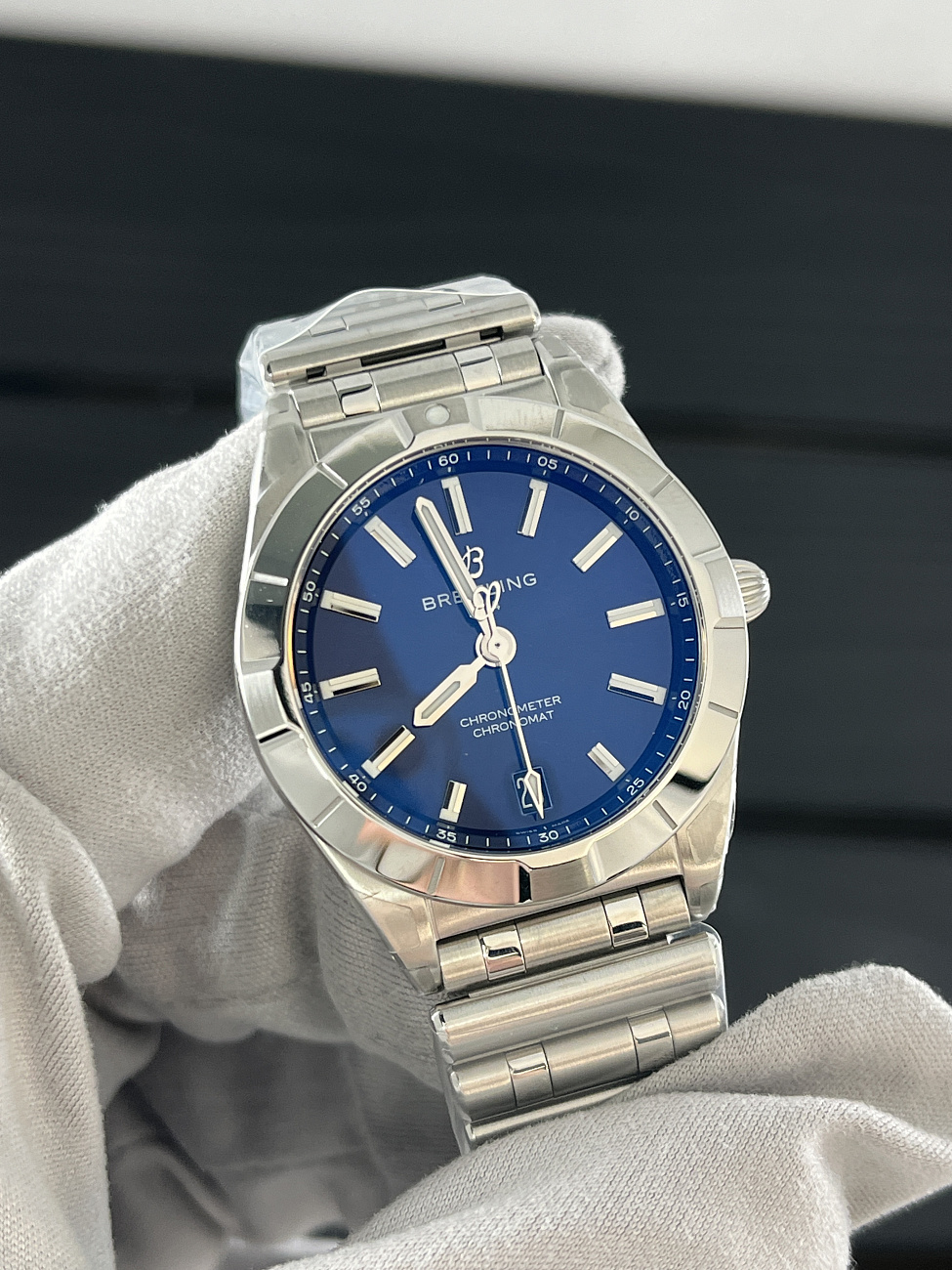 Часы Breitling  Chronomat Automatic 36Mm  A10380101C1A1