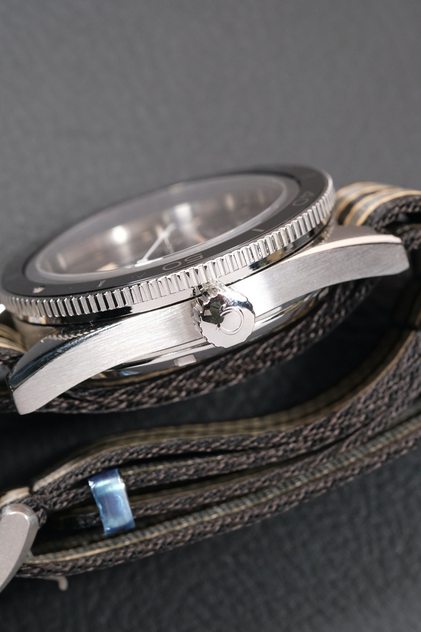 Часы Omega  Seamaster 300 41 Mm  233.32.41.21.01.002