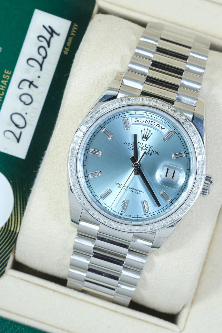 Часы Rolex  Day-Date 36 Mm Platinum And Diamonds  128396TBR