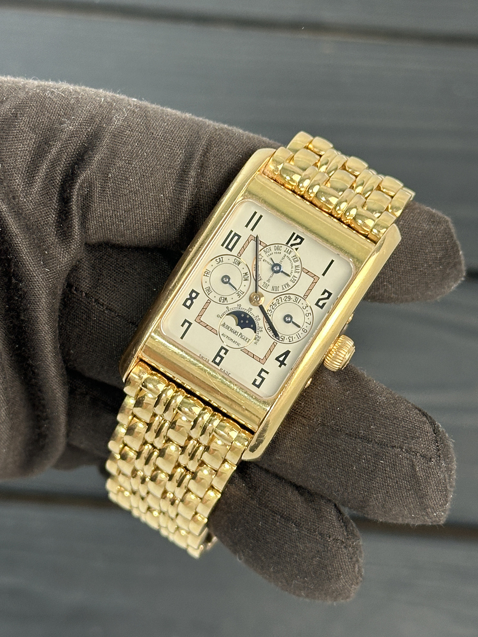 Часы Audemars Piguet  Edward Piguet Pepetual Calendar Limited Edition  25836OR.O.1084OR.01