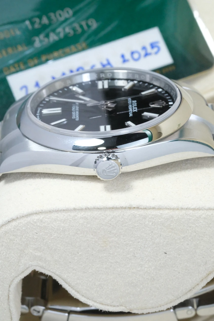 Часы Rolex  Oyster Perpetual 41 Black  m124300-0002