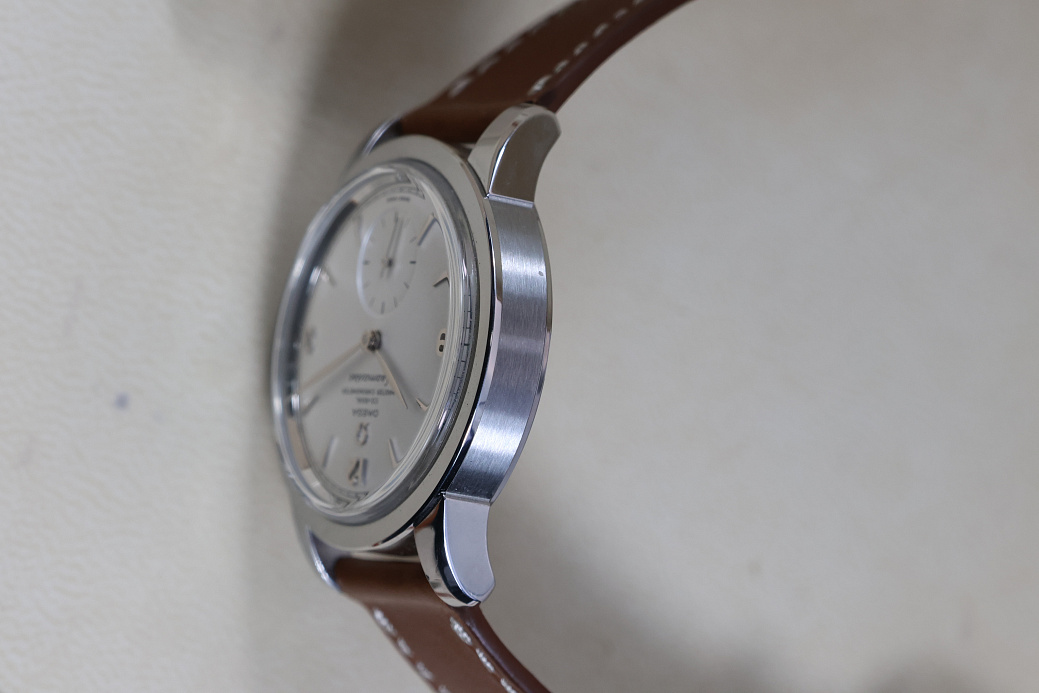 Часы Omega  Seamaster 1948 Co-Axial Master Chronometer Small Second 38 Mm  511.12.38.20.02.002