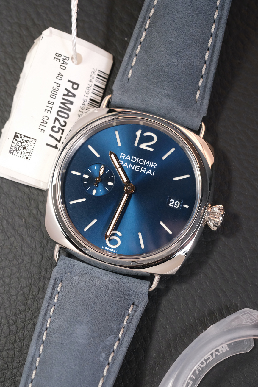Часы Panerai  Radiomir Quaranta 40 Mm  PAM01571