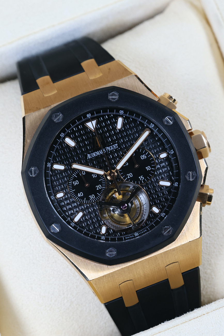 Часы Audemars Piguet  Royal Oak Chronograph Tourbillon Limited Edition  26047OK.OO.D002CA.01