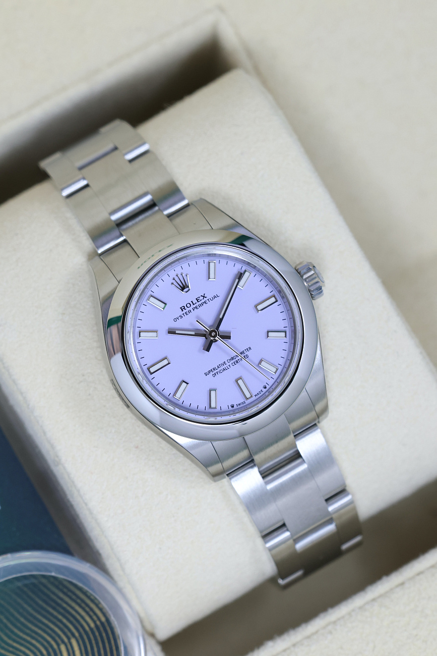 Часы Rolex  Oyster 28mm Lavender Dial  276200-0008