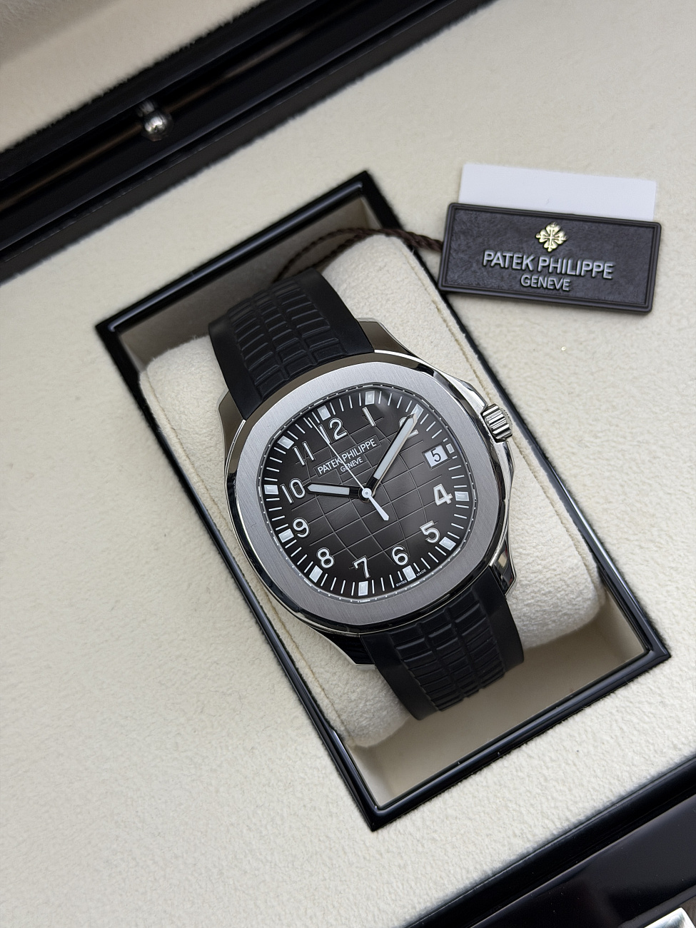 Часы Patek Philippe  Aquanaut Jumbo Steel  5167A-001