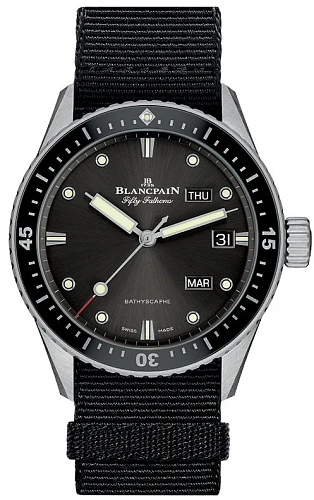 Заказать Blancpain  Fifty Fathoms Bathyscaphe  5071 1110 NABA