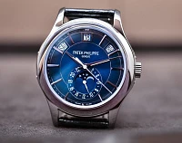 Заказать Patek Philippe  Complications  5205G-013