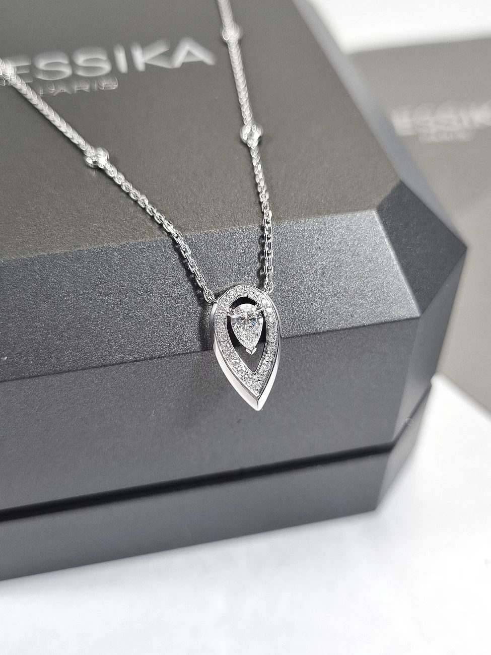 Украшение Messika  Fiery 0.25Ct. Diamond Necklace  Fiery necklace 0.25 carats 13239-WG 