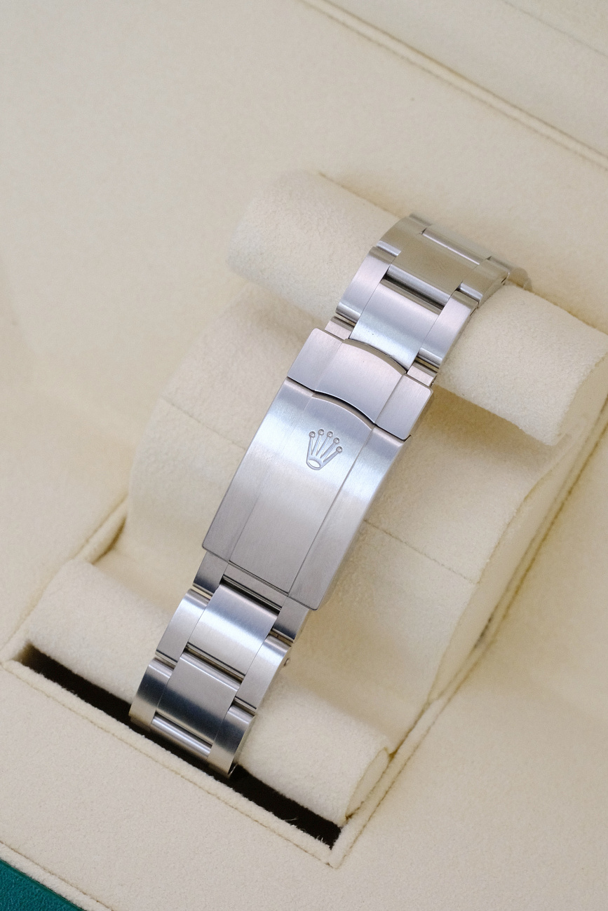 Часы Rolex  Oyster Perpetual 41 Mm Turquoise Tiffany Dial  124300-0006