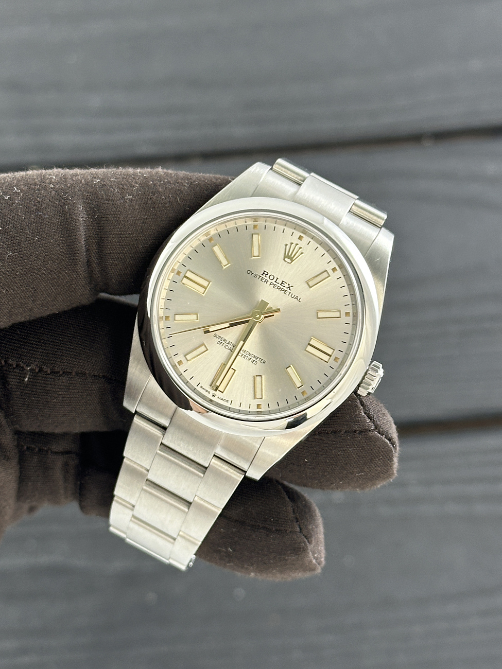 Часы Rolex  Oyster Perpetual 41 Mm Dial  124300-0001