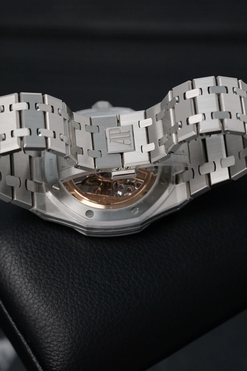 Часы Audemars Piguet  Royal Oak Selfwinding 41Mm  15510ST.OO.1320ST.07