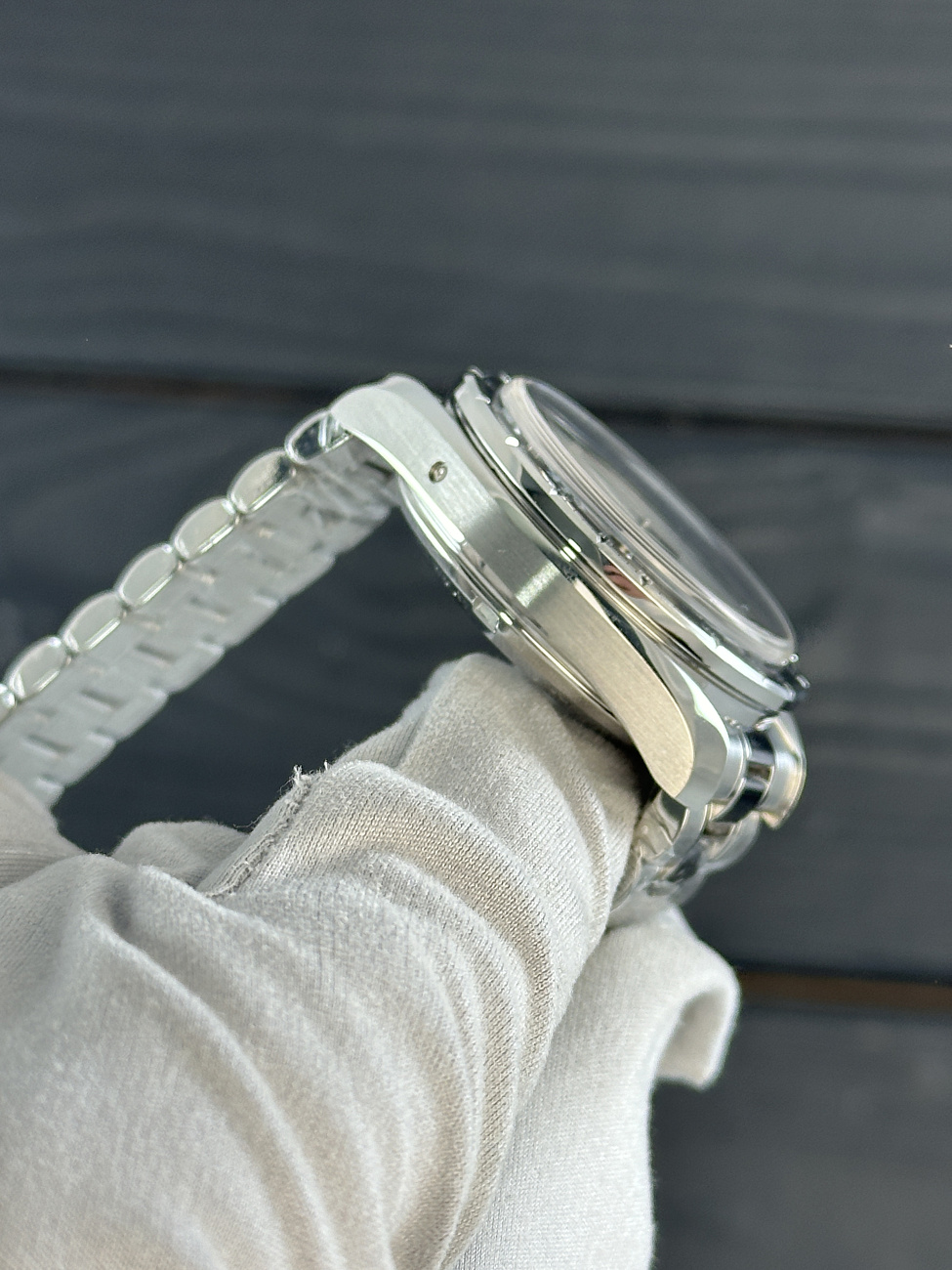 Часы Omega  Speedmaster Co‑Axial Master Chronometer Chronograph 38 Mm  324.30.38.50.01.001