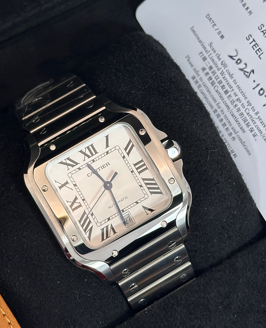 Часы Cartier  Santos De Cartier Large Model White Dial  WSSA0018