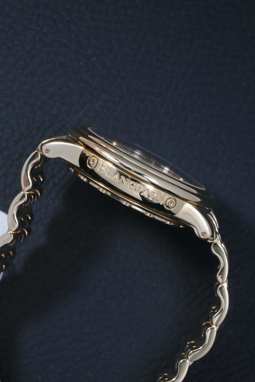 Часы Blancpain  Blancpain Leman Moonphase & Complete Calendar Bracelet  2763-1418a-31